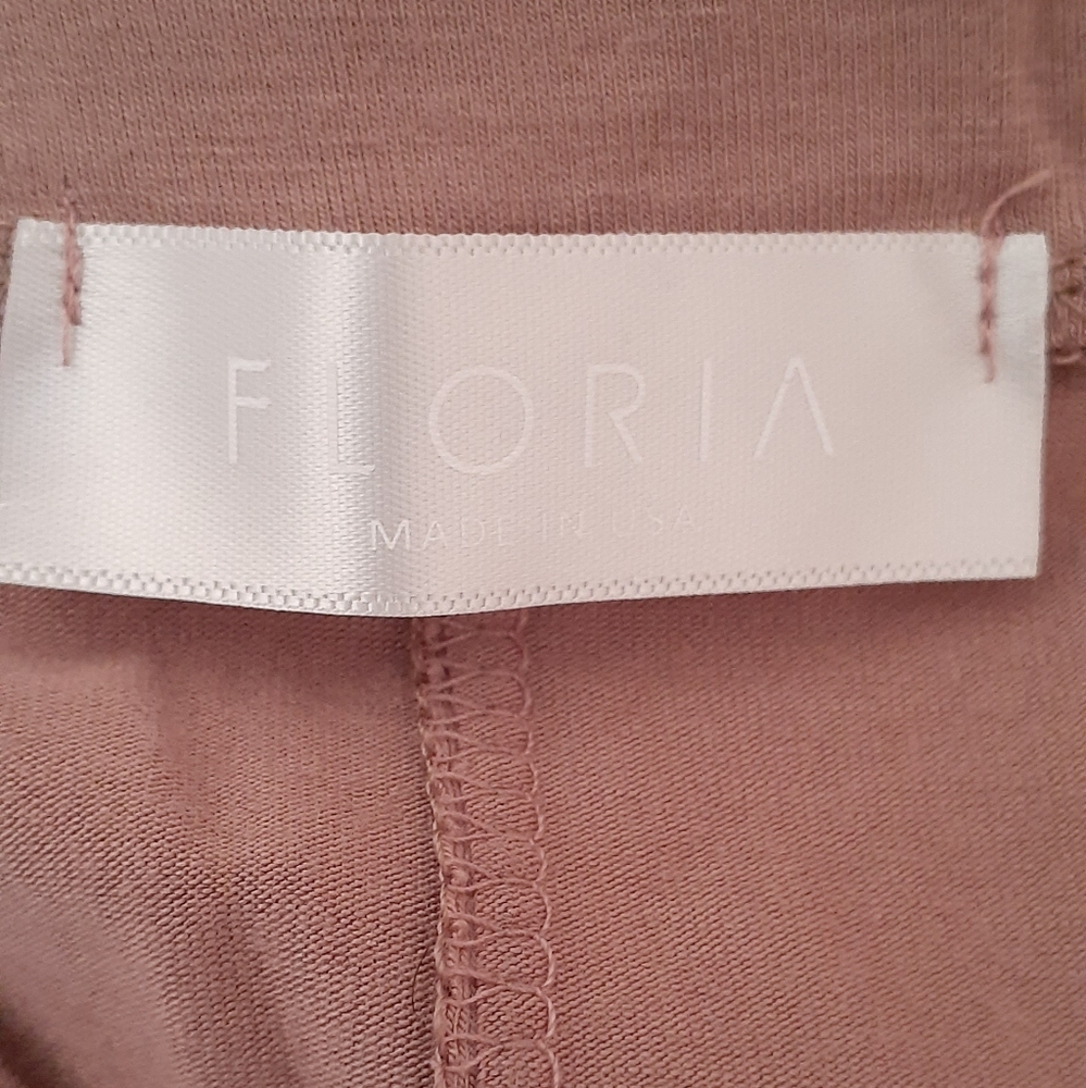 FLORIA - Picture 3 of 6